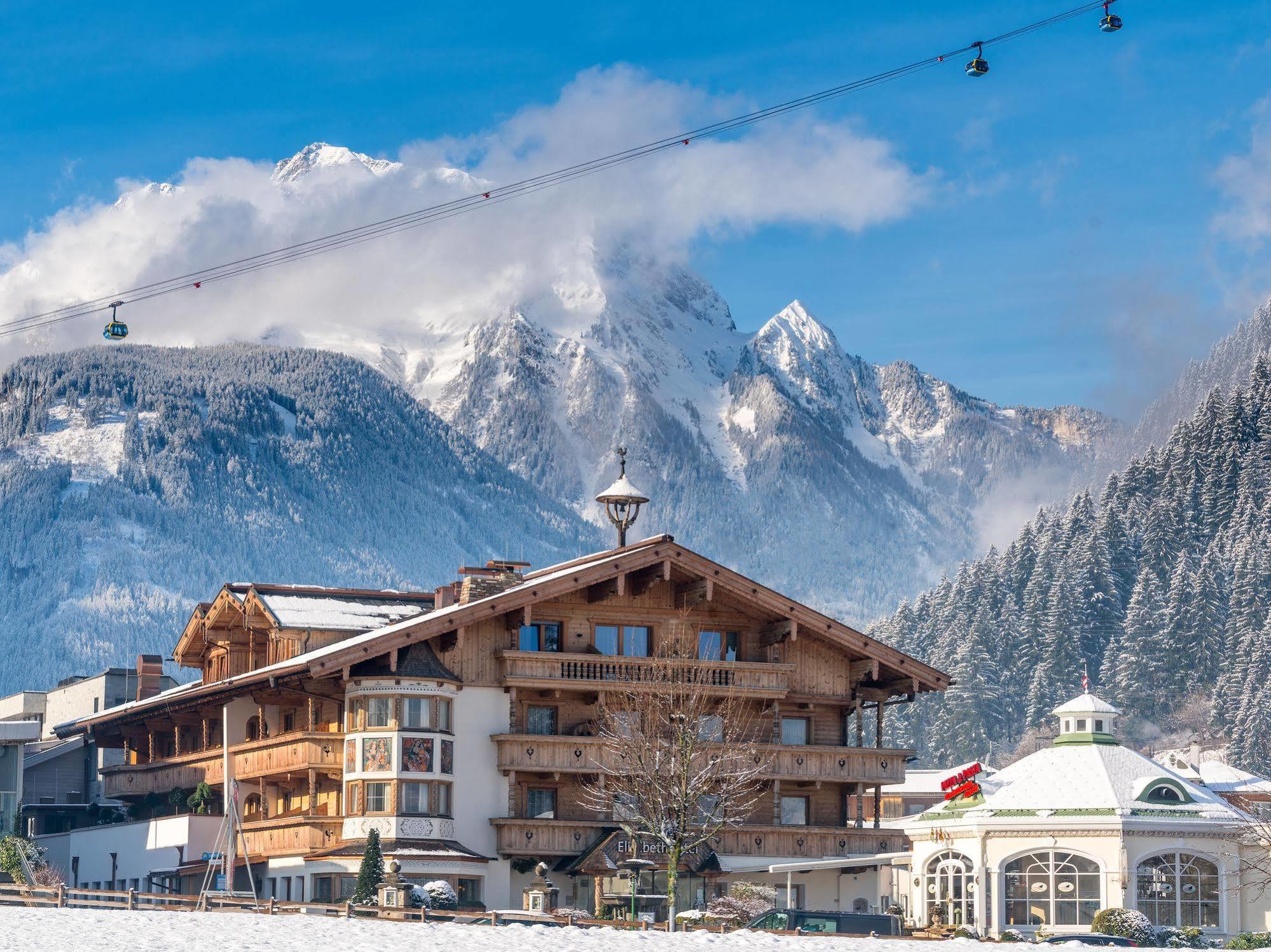 Elisabethhotel Premium Private Retreat- Adults Only Mayrhofen Bagian luar foto